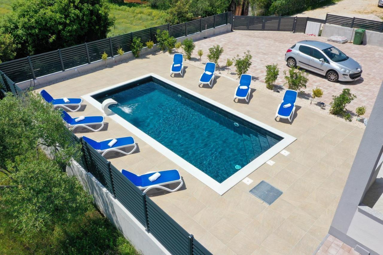 Vlado Mitar Apartment