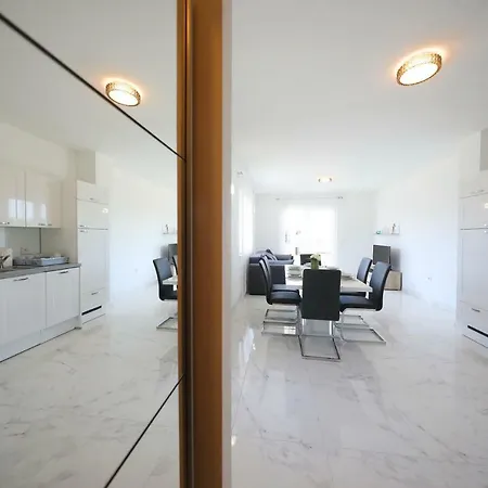 Apartmani Vlado Mitar Sukosan Exterior photo